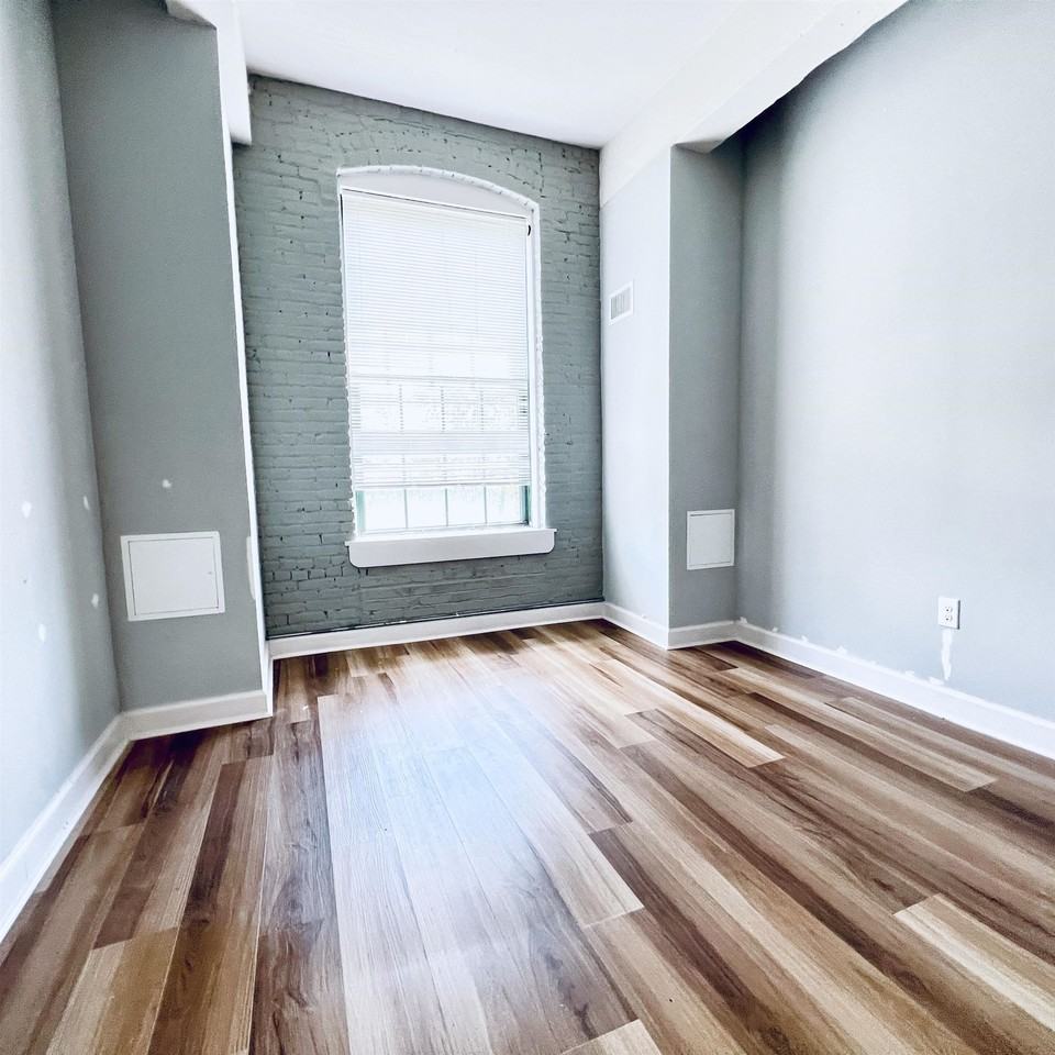 160 Lafayette St #52112 - Photo 7 of 33