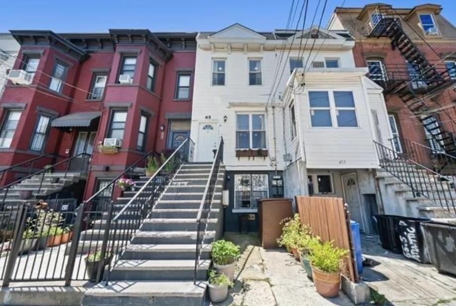 65 Atlantic St #2ndFL - Photo 6 of 18