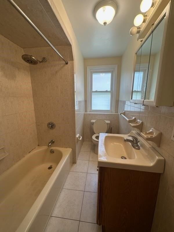 122 Jewett Ave #3 - Photo 6 of 13
