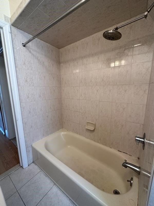 122 Jewett Ave #3 - Photo 7 of 13