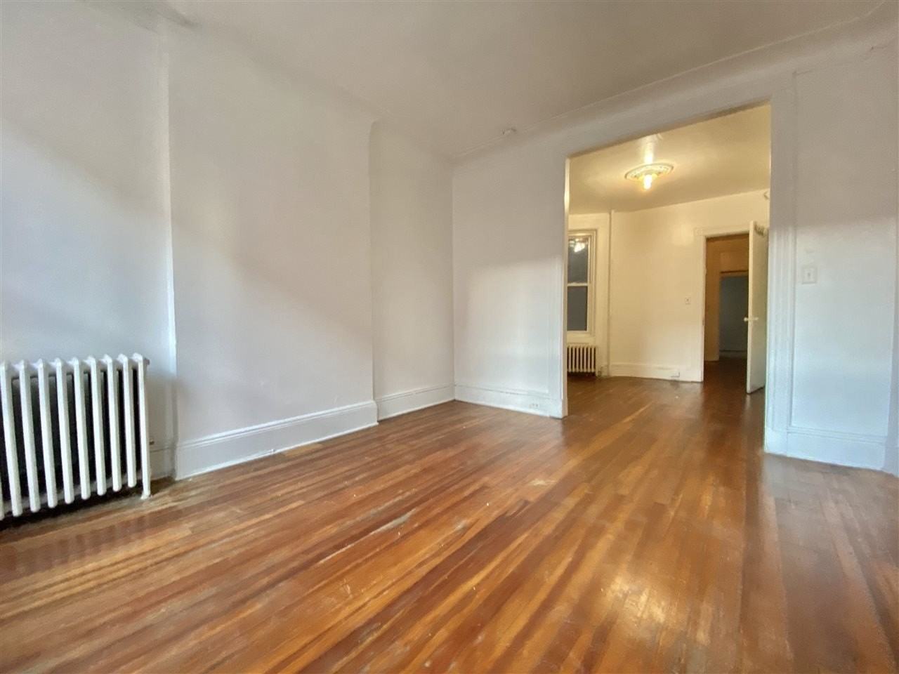 1021 Park Ave #2L - Photo 5 of 7