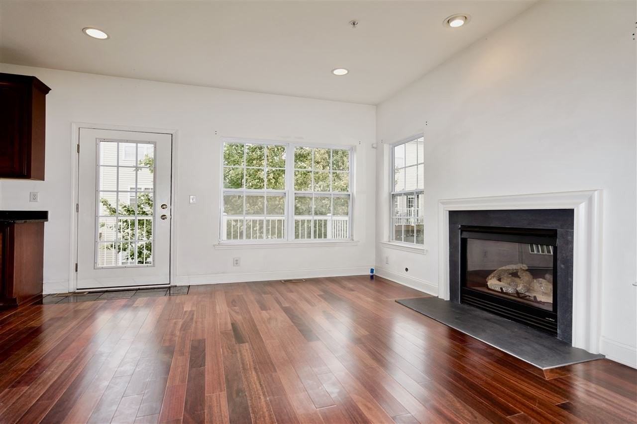 64 Mallard Pl - Photo 6 of 27