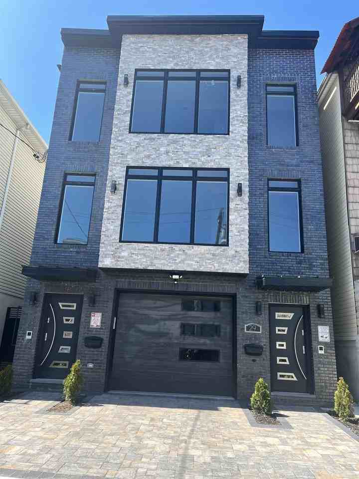 29 Wallis Ave #2 - Photo 2 of 15
