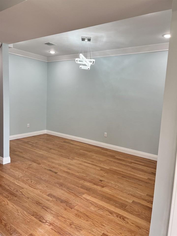 29 Wallis Ave #2 - Photo 4 of 15