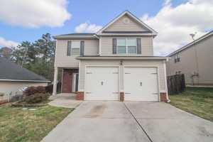 featured image of 458 Lory Ln
