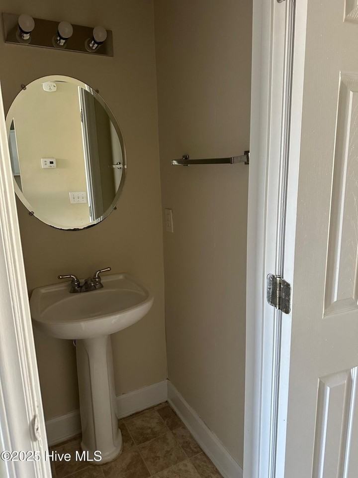 1264 Westridge Ct #A - Photo 5 of 16
