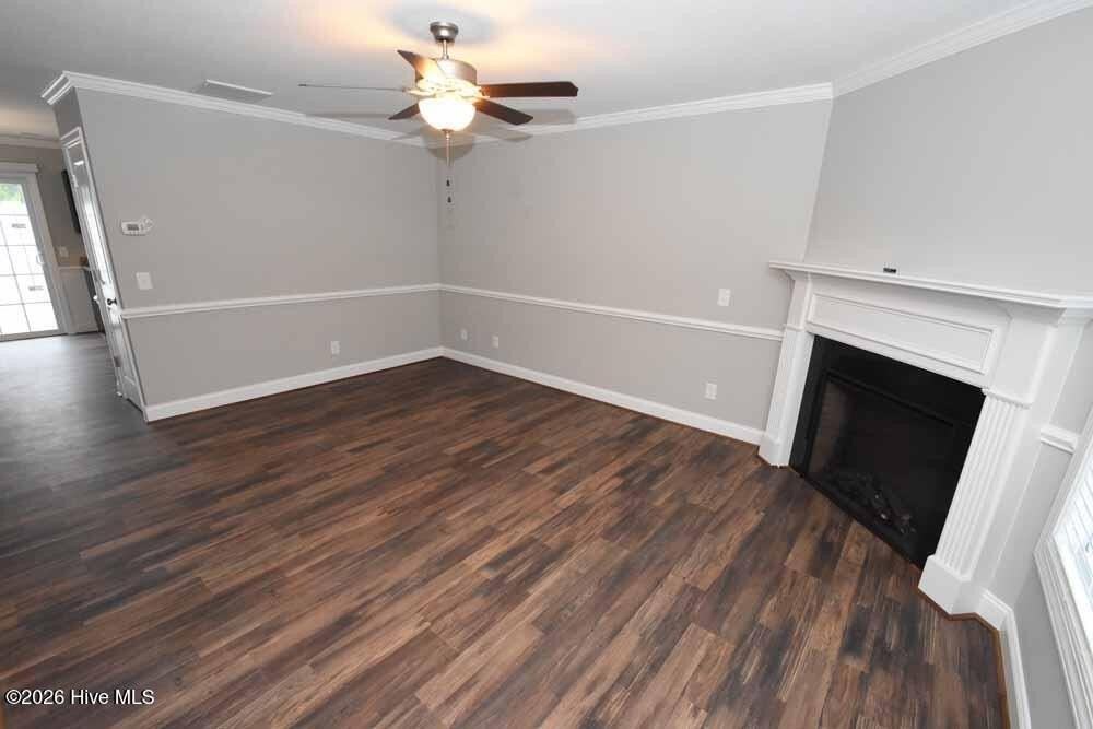 124 Chandler Dr #B - Photo 2 of 16