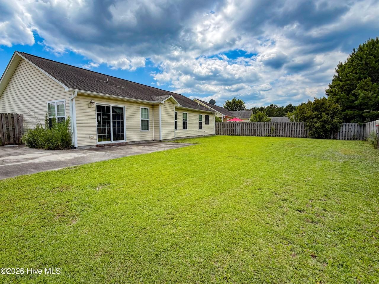 205 Wynbrookee Ln - Photo 6 of 13