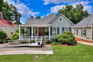 212 Jackson Ave - Photo 1 of 1