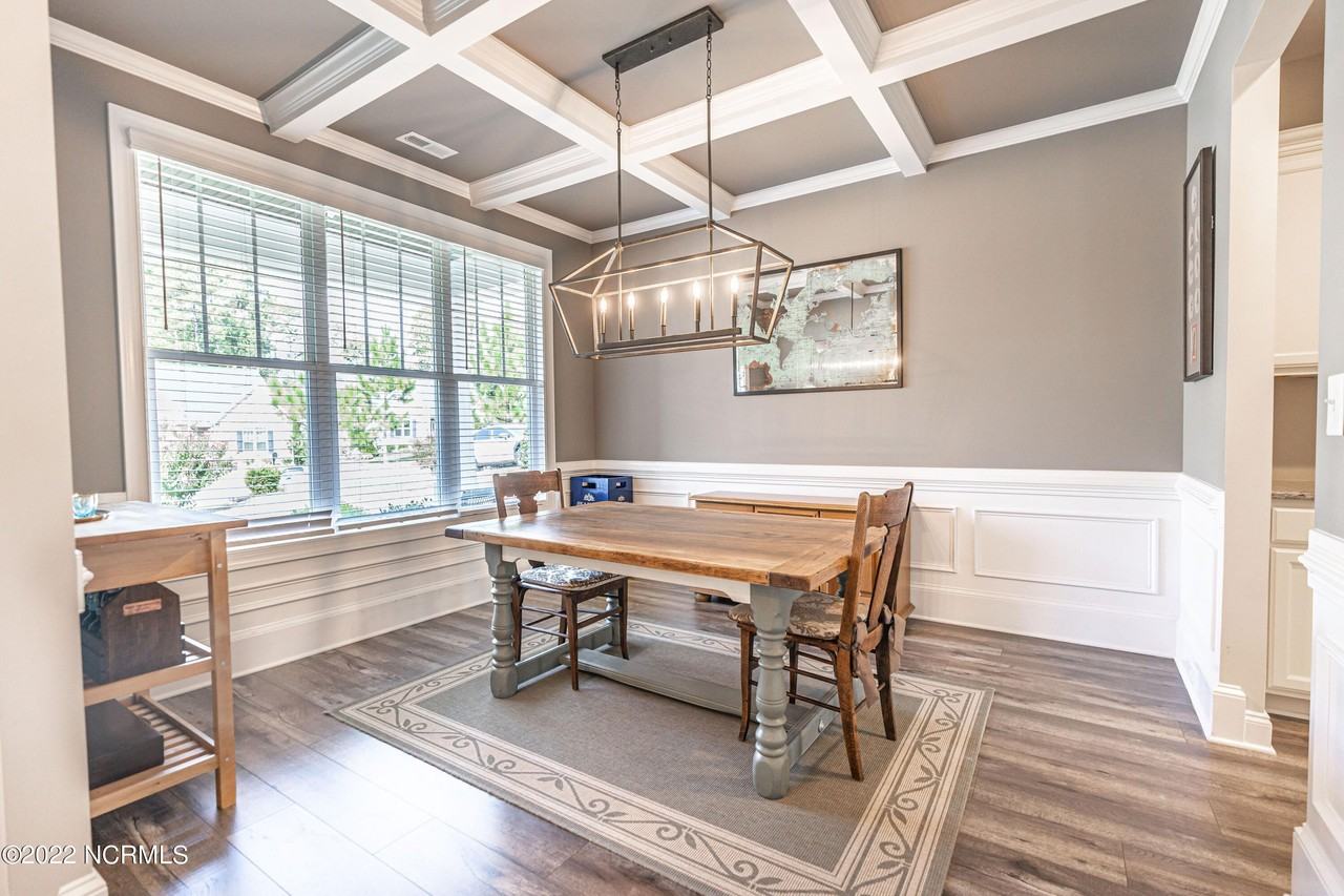 365 N Bracken Fern Ln - Photo 5 of 50
