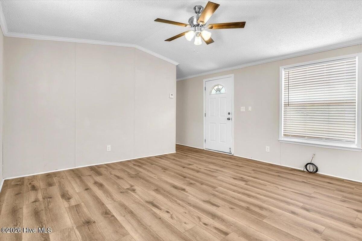 112 Coot Davis Rd - Photo 6 of 37