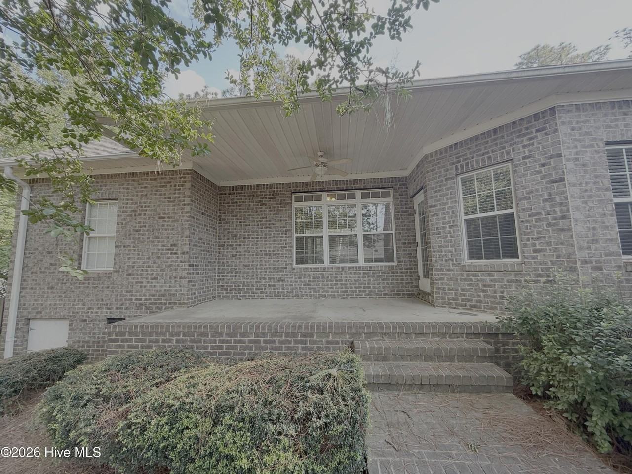 258 Juniper Creek Blvd - Photo 4 of 33