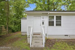 featured image of 919 Tatum Dr