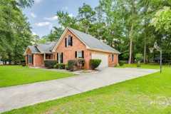 114 Red Bluff Cir - Photo 1 of 1