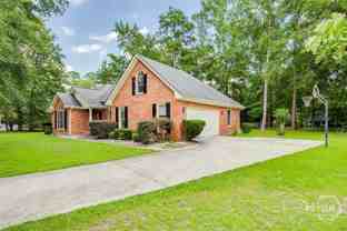 114 Red Bluff Cir - Photo 1 of 1