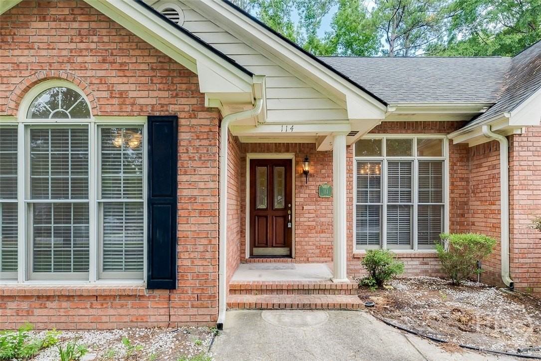 114 Red Bluff Cir - Photo 3 of 40