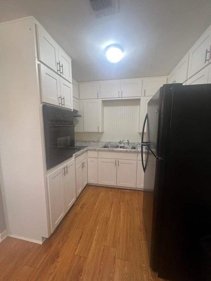 100A Hilltop Dr - Photo 5 of 15