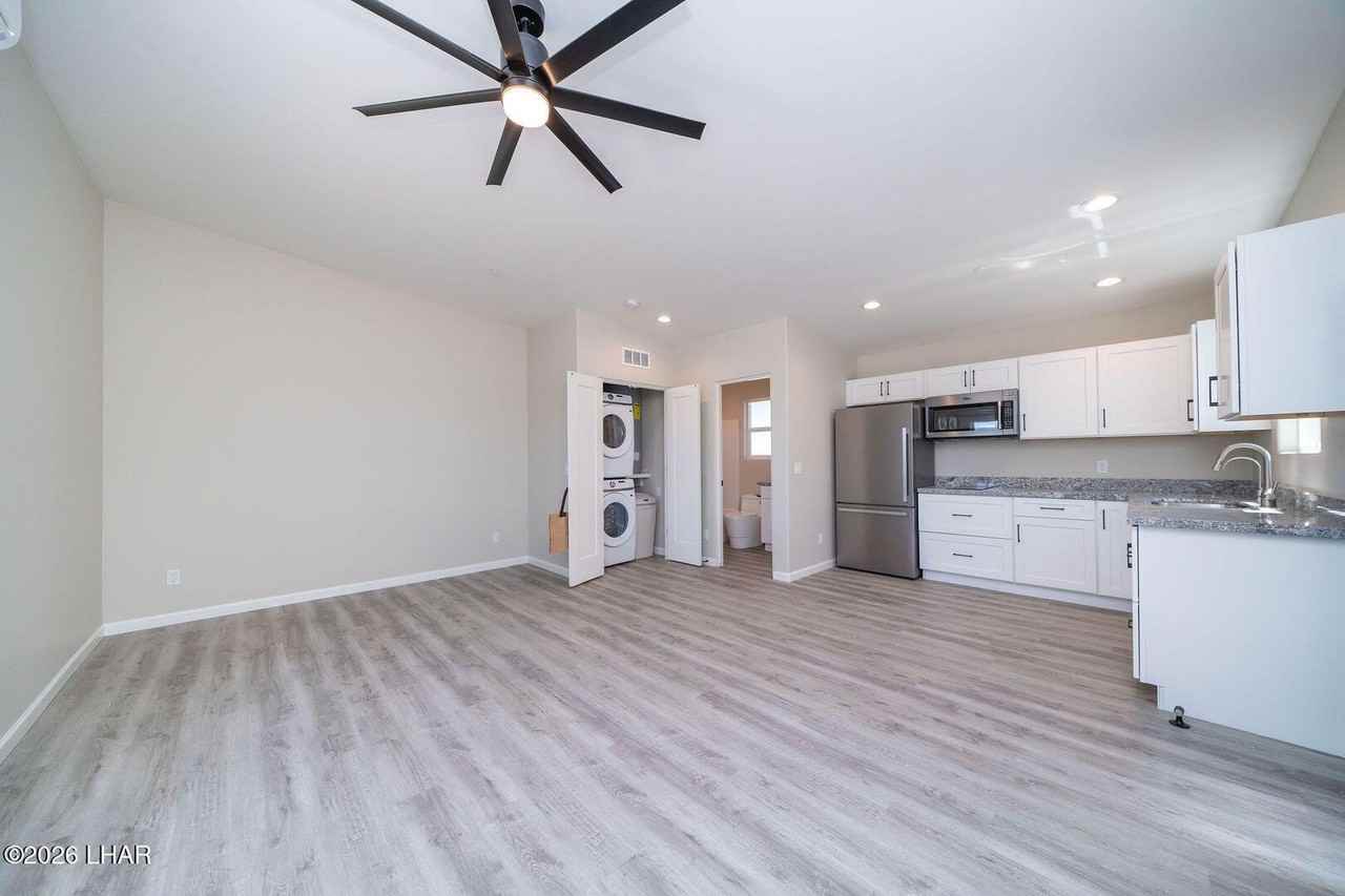 2441 Mcculloch Blvd N #F - Photo 5 of 8