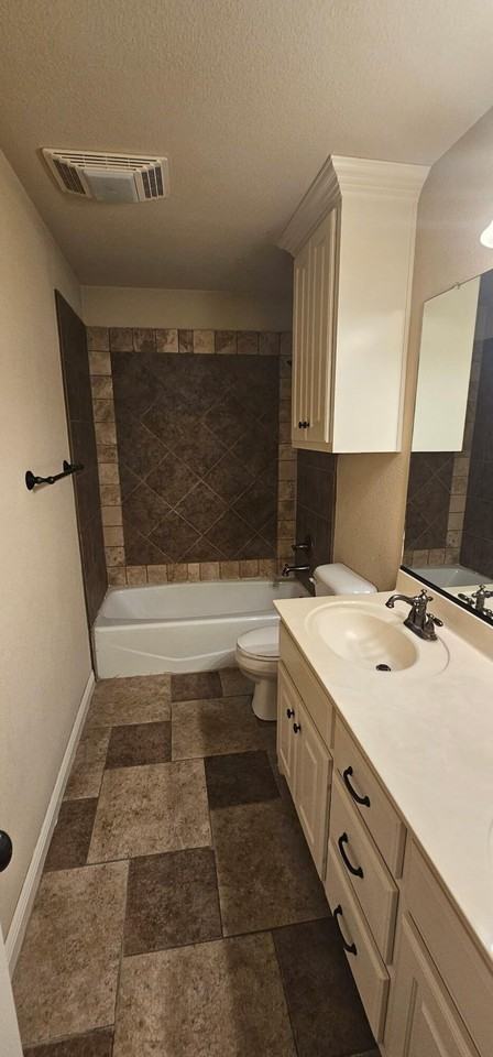 6010 94th St - Photo 7 of 23
