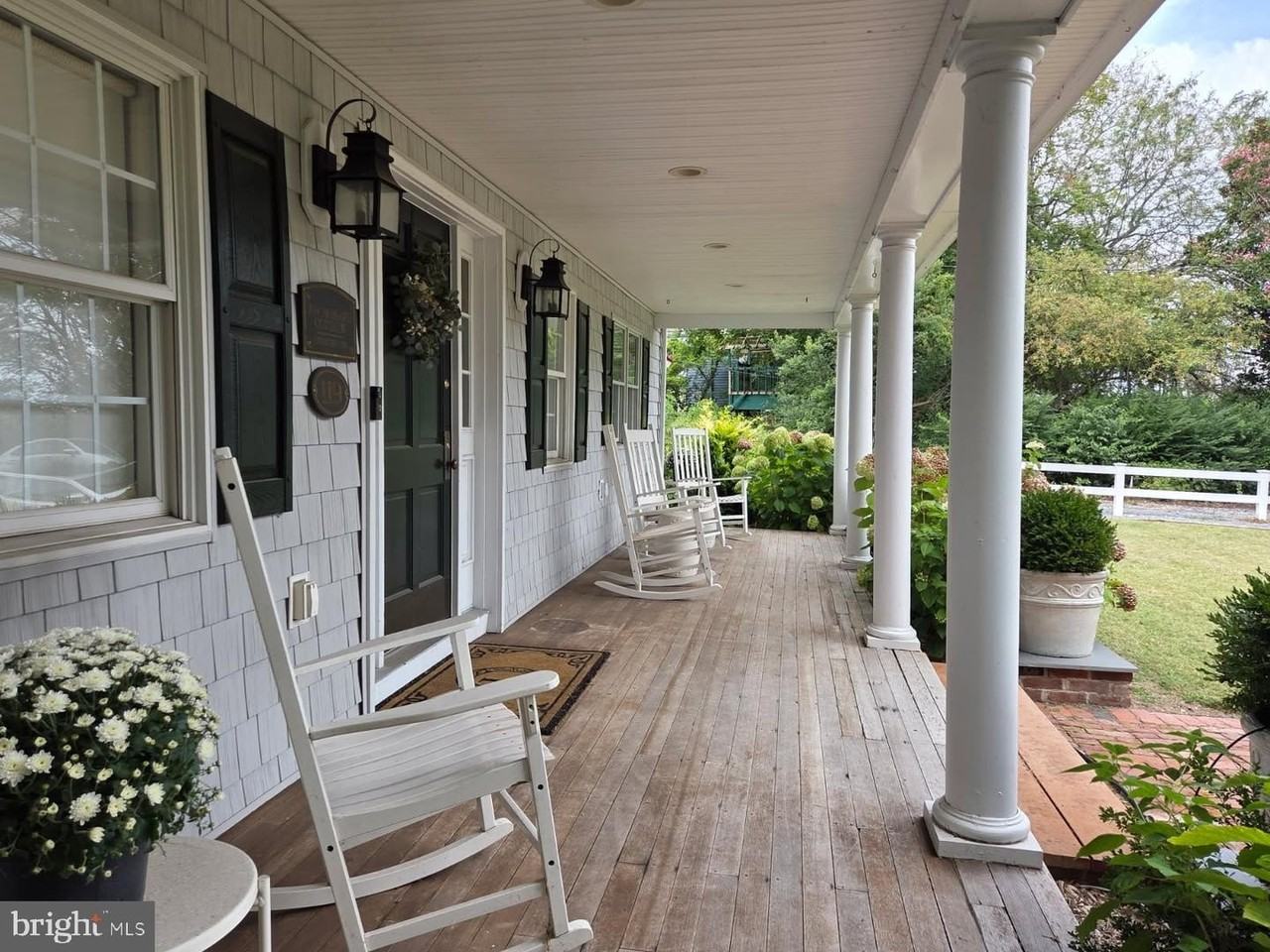 119 Watson Rd - Photo 4 of 50