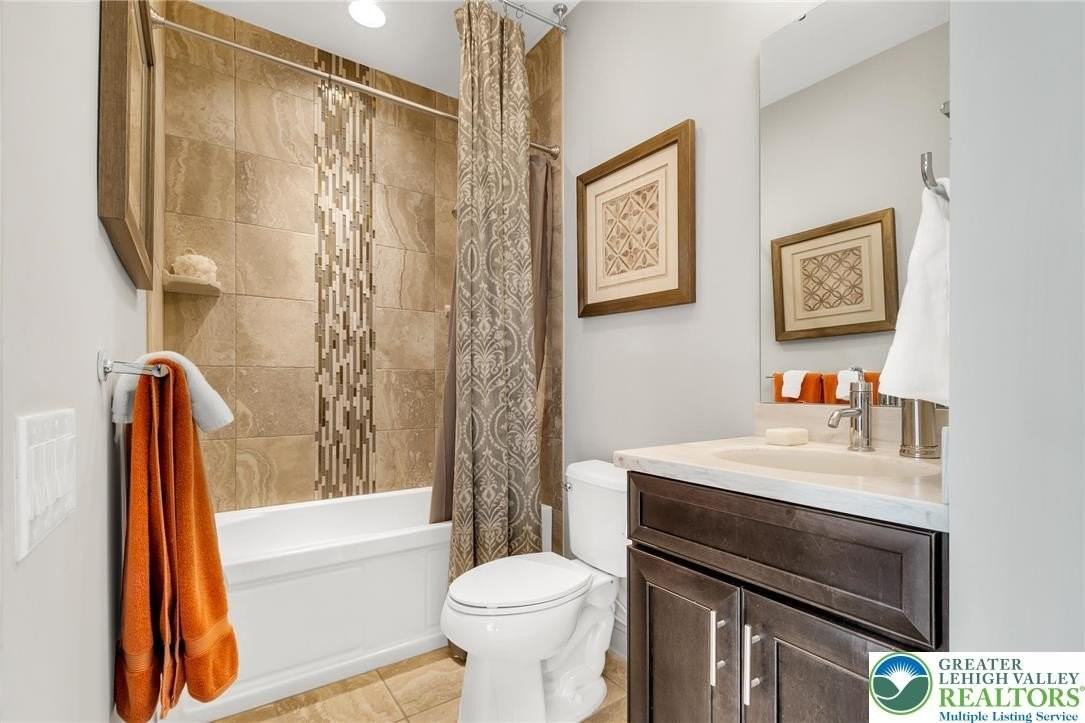 4612 Freedom Way - Photo 4 of 25