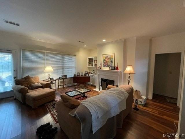 8136 Greyfield Dr - Photo 5 of 21