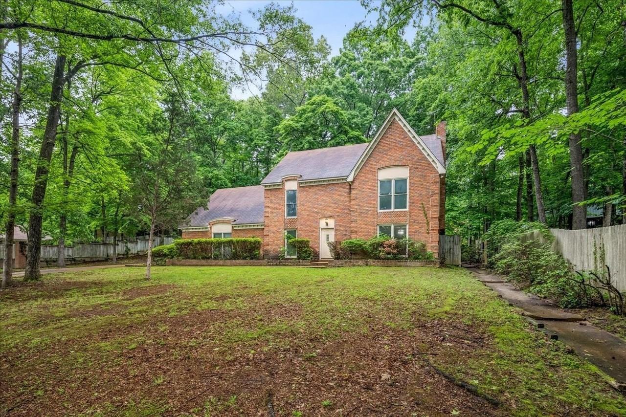8428 Bazemore Rd - Photo 3 of 34