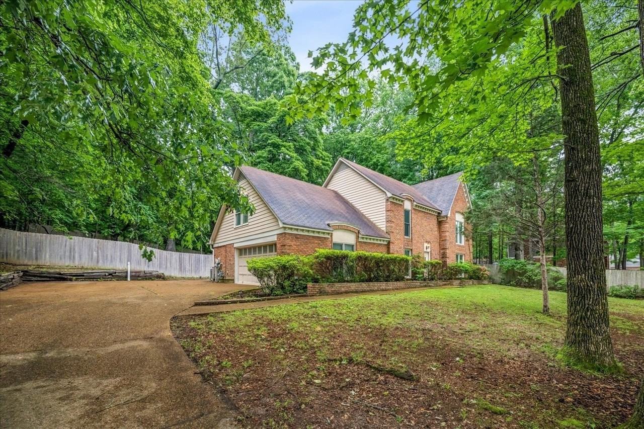8428 Bazemore Rd - Photo 5 of 34
