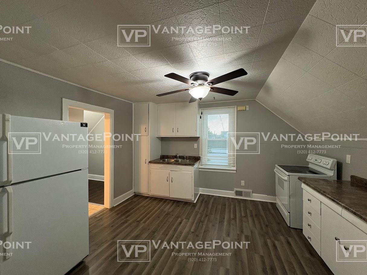 713A S 24th St - Photo 2 of 13