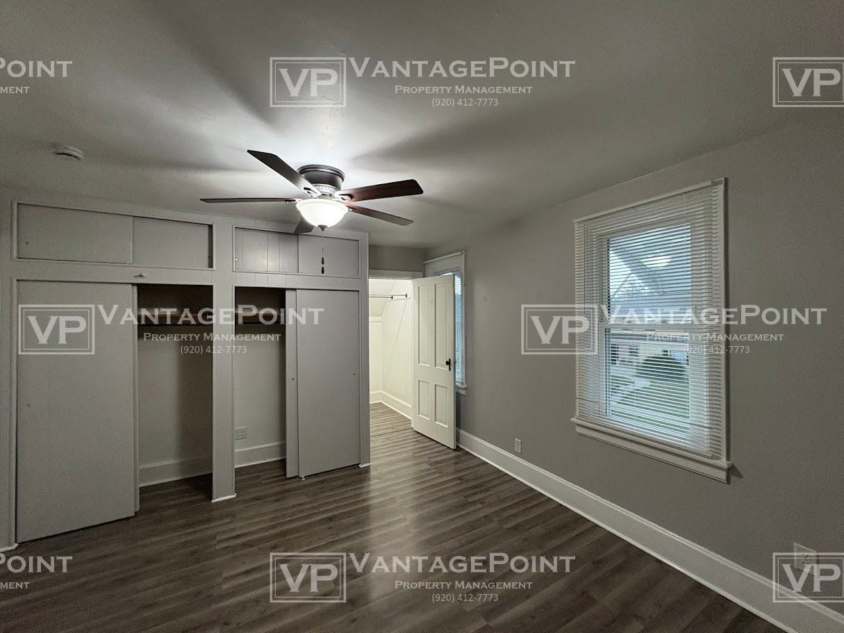 713A S 24th St - Photo 6 of 13