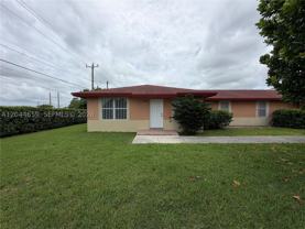 10530 Sw 183rd St #2 - Photo 1 of 1