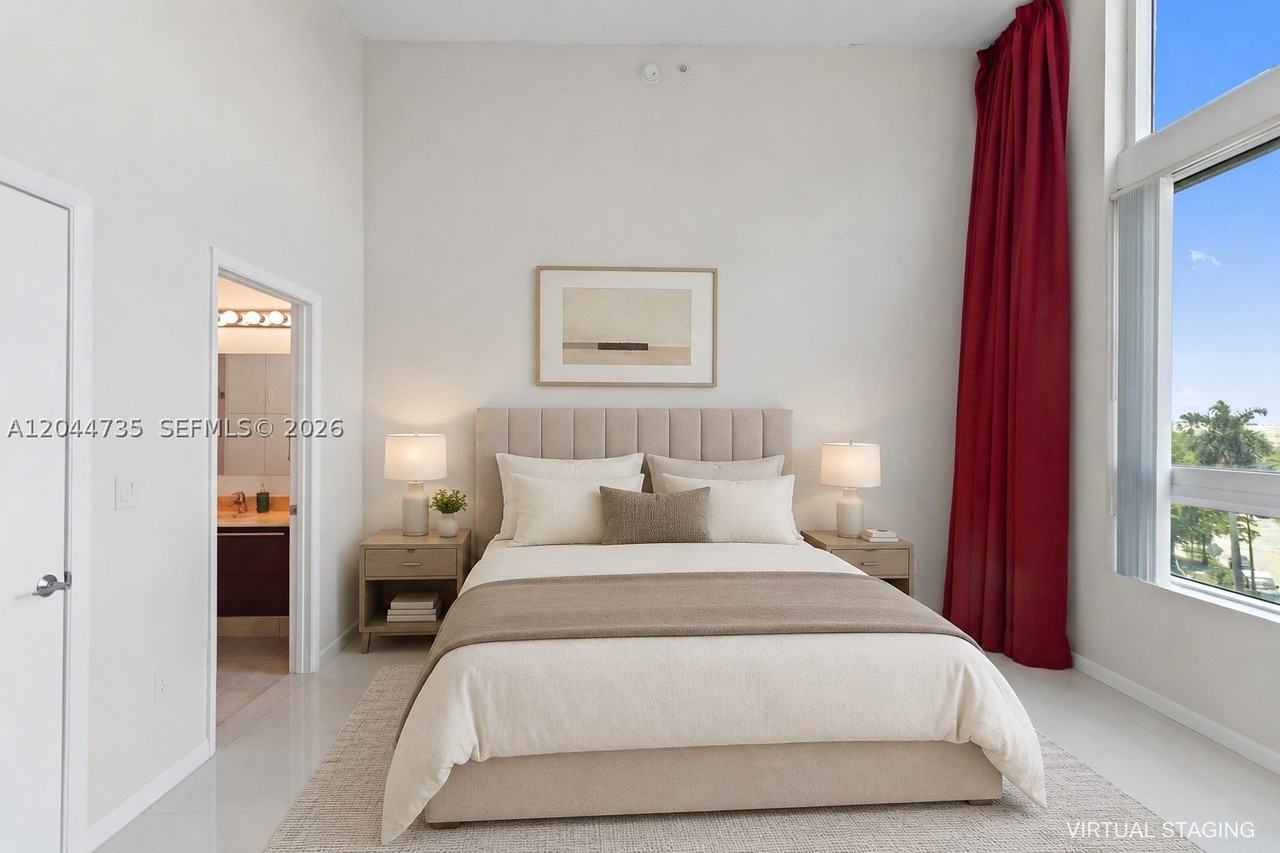 1900 N Bayshore Drive Dr #715 - Photo 5 of 50