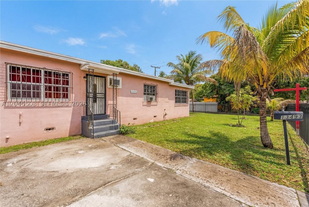 13495 Nw 8th Ave #13495 - Photo 4 of 10