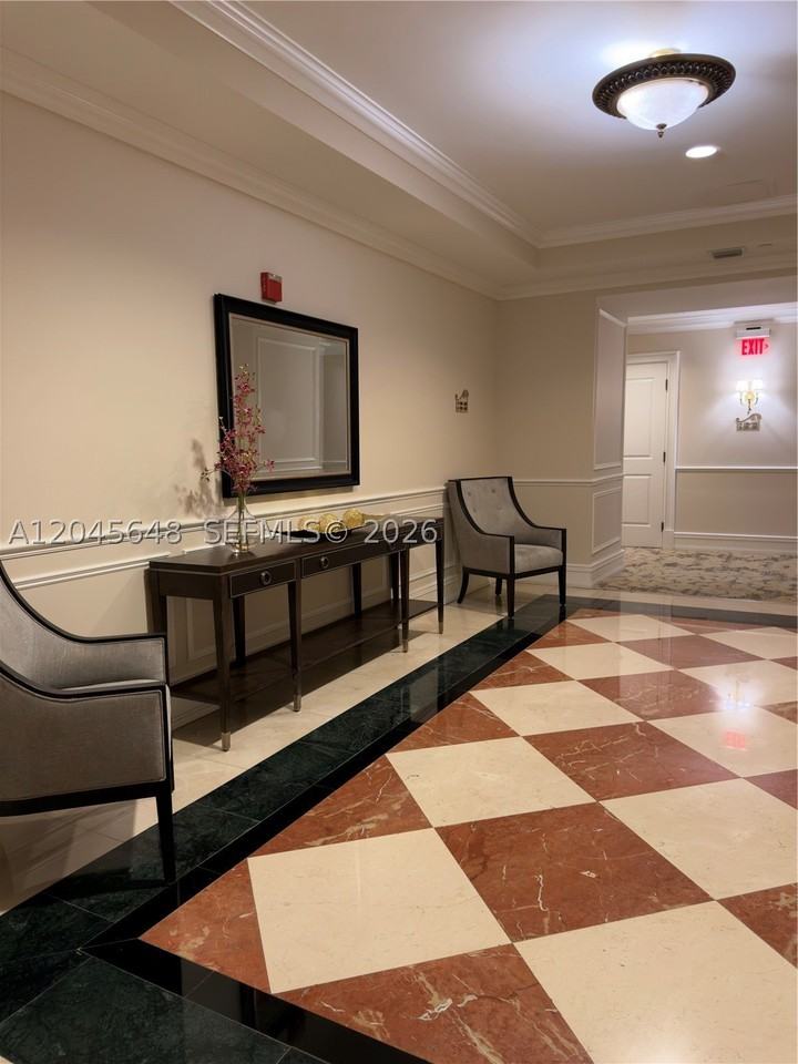 16100 Emerald Estates Dr #281 - Photo 3 of 39