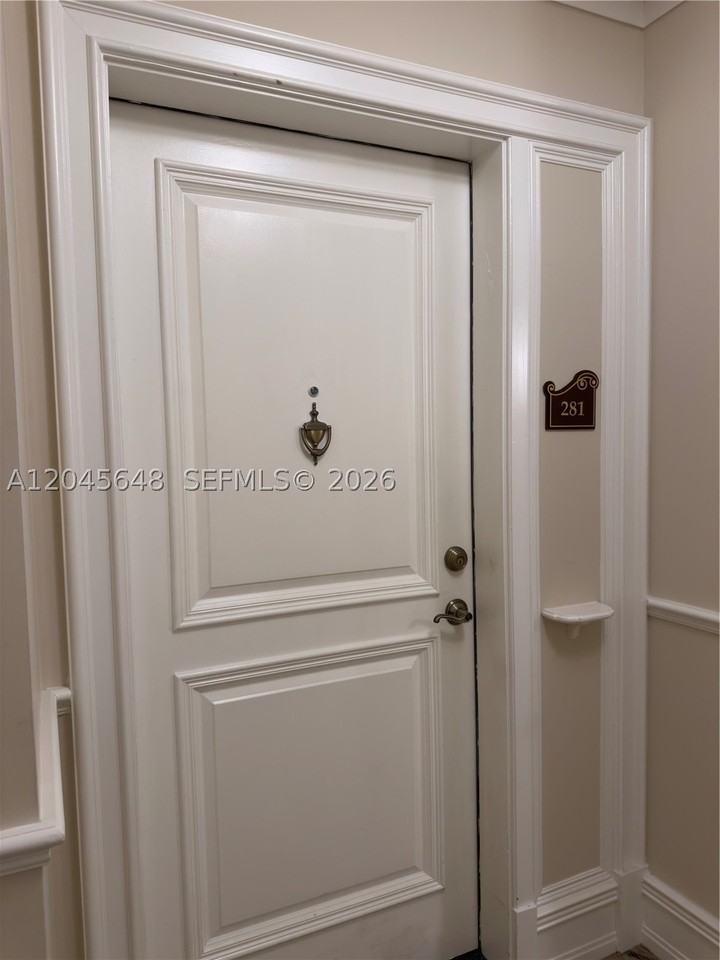 16100 Emerald Estates Dr #281 - Photo 5 of 39