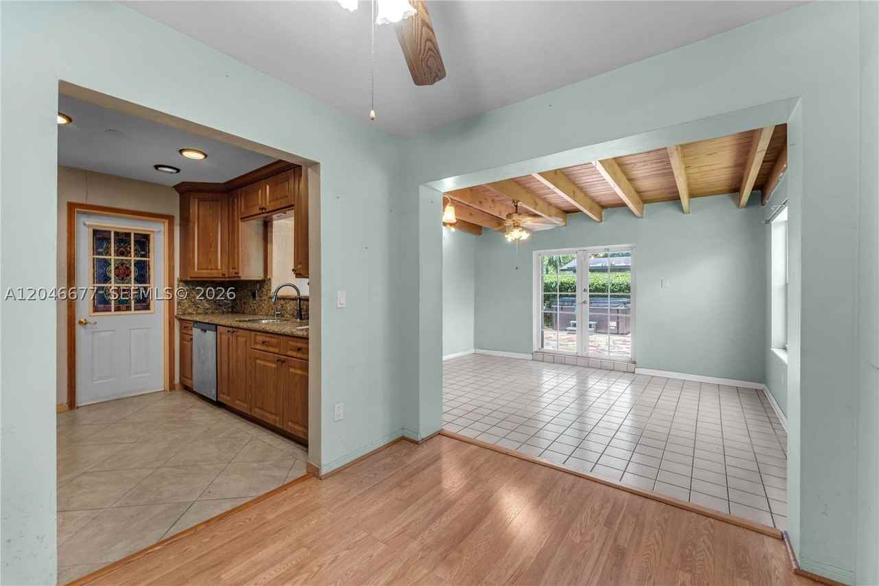 16721 Sw 298th Ter - Photo 4 of 33