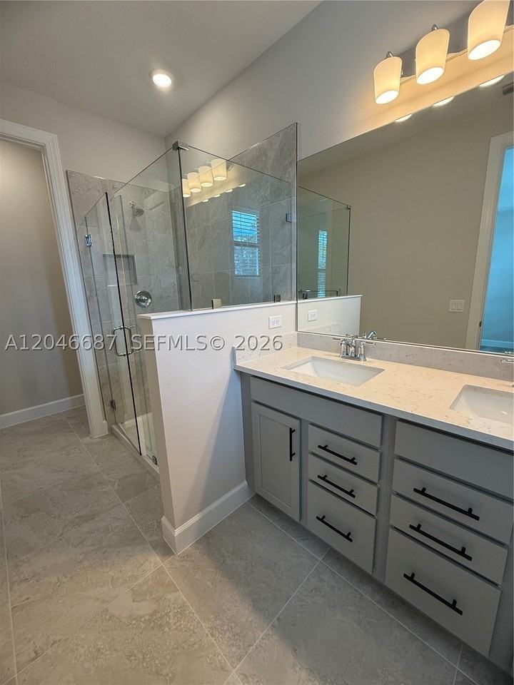 4286 Efendi Dr - Photo 6 of 19