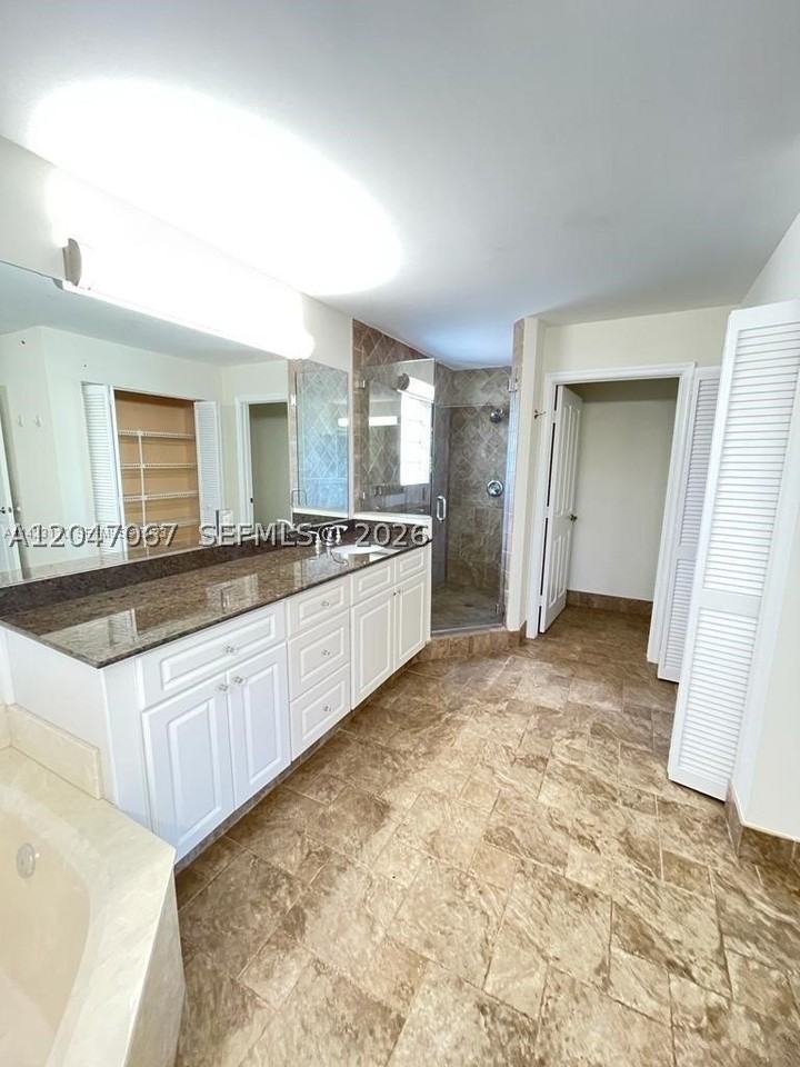 558 Stonemont Dr #558 - Photo 6 of 21