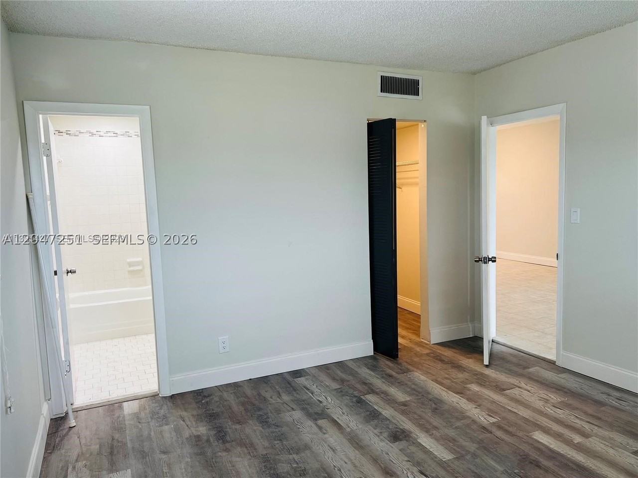 8025 Colony Cir S #210 - Photo 6 of 11