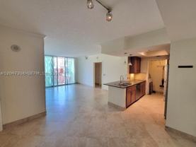 2000 N Bayshore Dr #707 - Photo 1 of 1