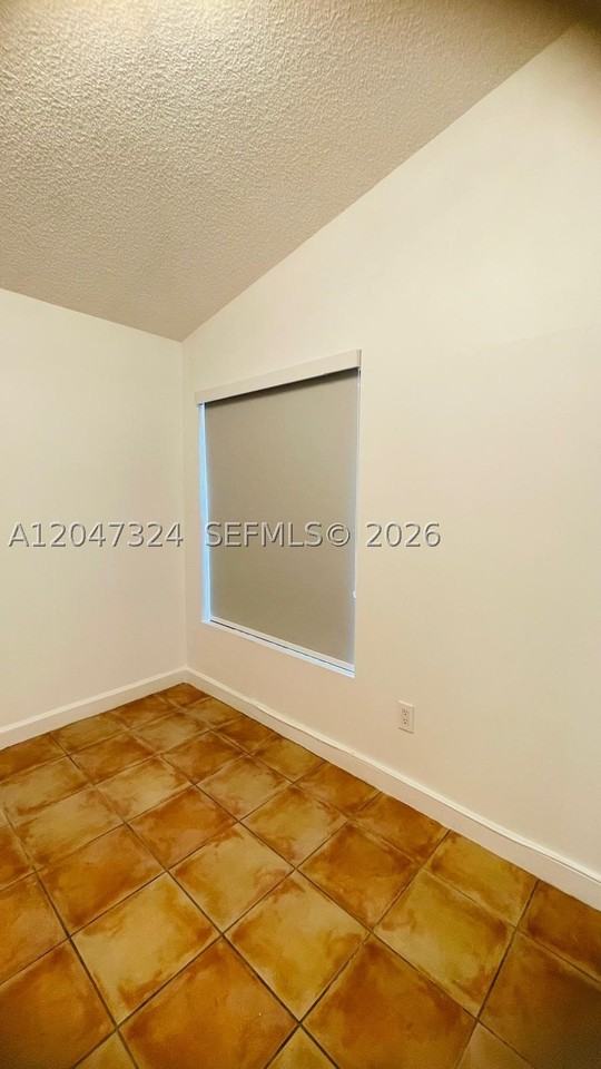 15210 Sw 48th Ter #G83 - Photo 6 of 28