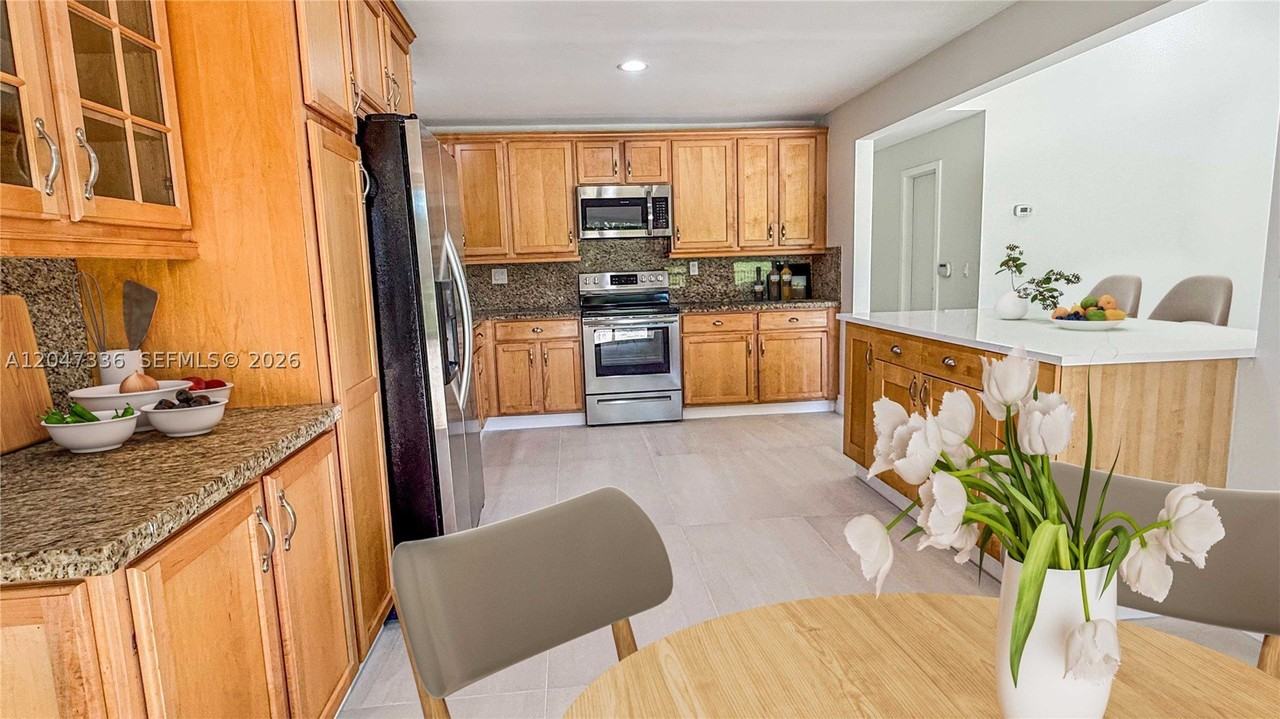 10134 Boca Woods Ln #1034 - Photo 7 of 12