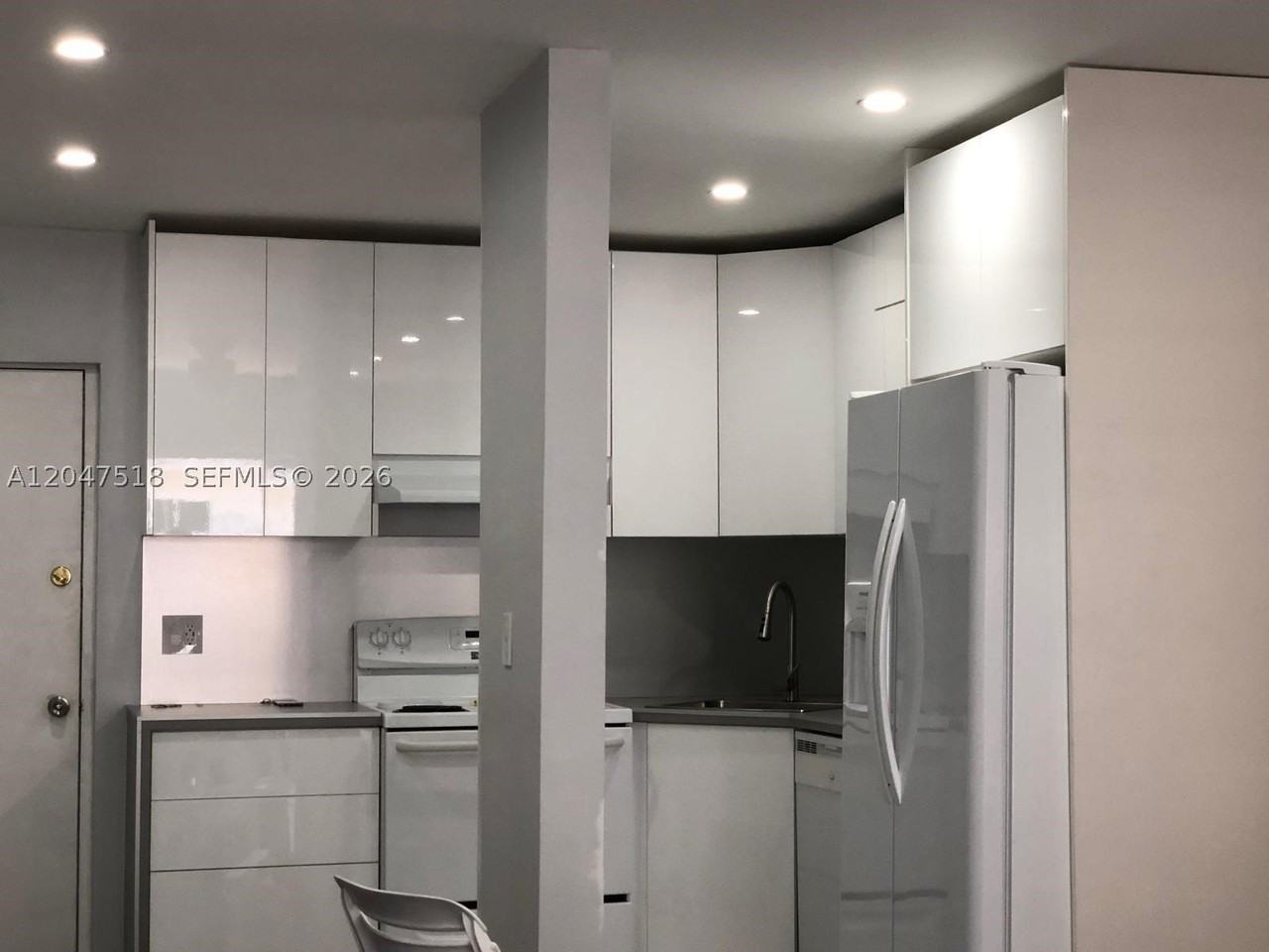 3642 Ne 171st St #203 - Photo 3 of 11