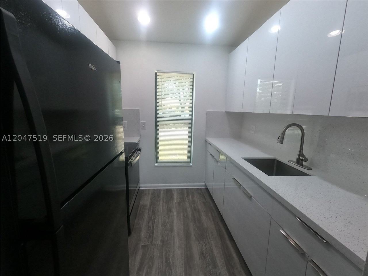 3060 Nw 204th Ln - Photo 2 of 20