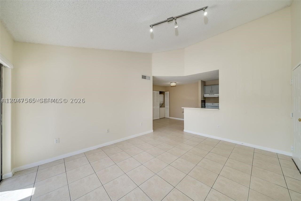 15630 Sw 80th St #I302 - Photo 6 of 26
