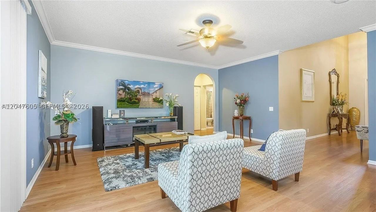 1714 Royal Grove Way - Photo 5 of 42
