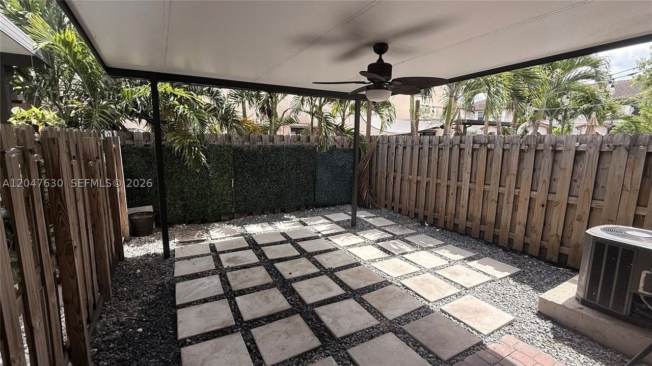 11417 Sw 250th St #11417 - Photo 4 of 13
