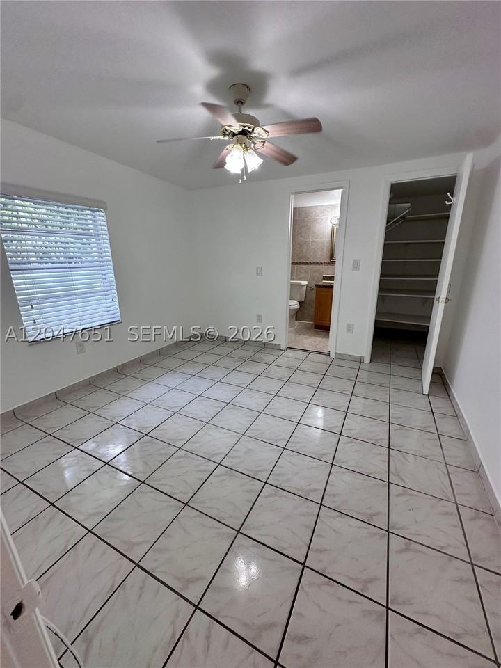 3743 Sw 28th St #3743 - Photo 5 of 8