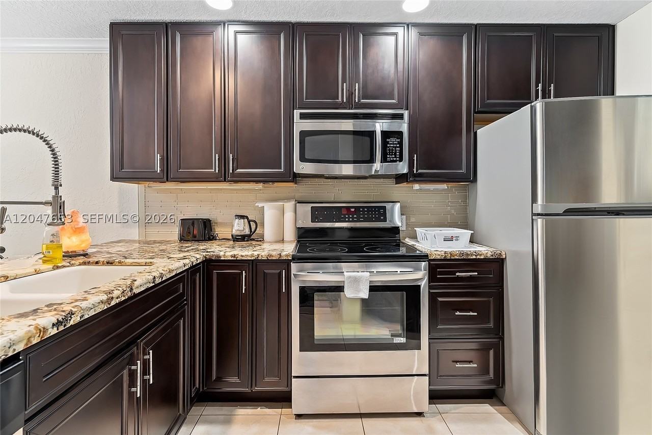 4345 Trevi Ct #202