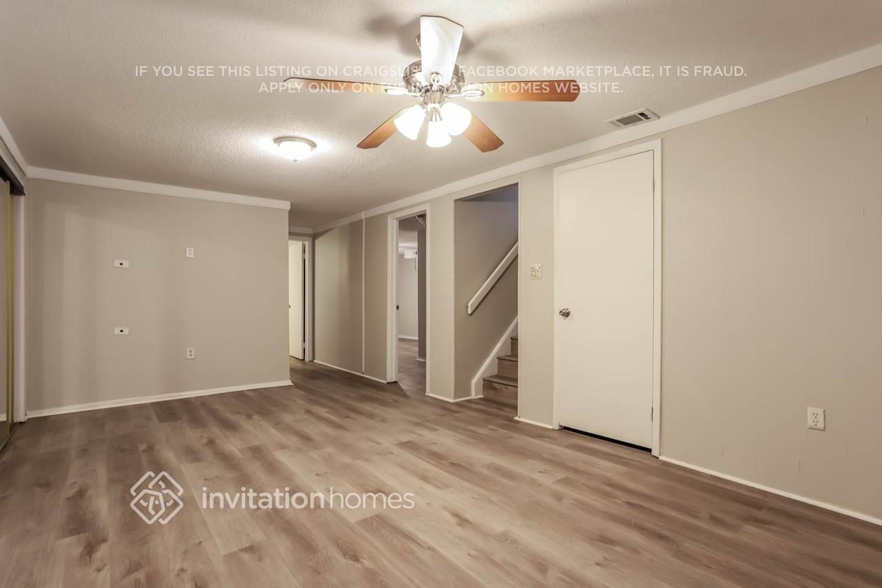 250 Aspen Dr - Photo 7 of 15